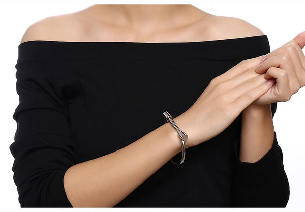Stainless Steel Titanium Cuff Bracelets & Bangles - Miss-originality